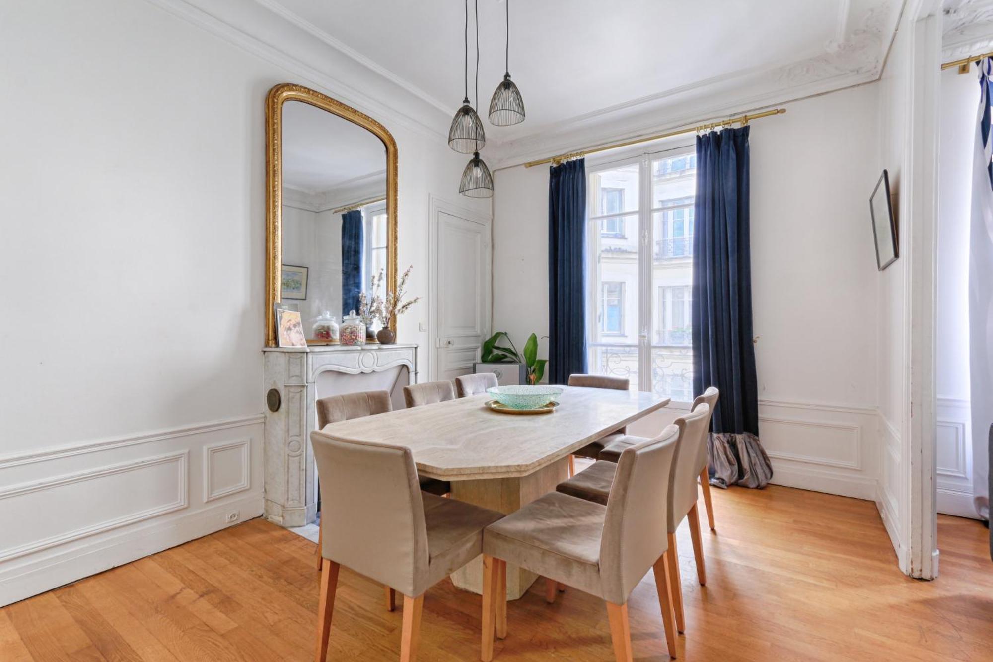 Victor Hugo Trocadero Luxury 4br Apartment *