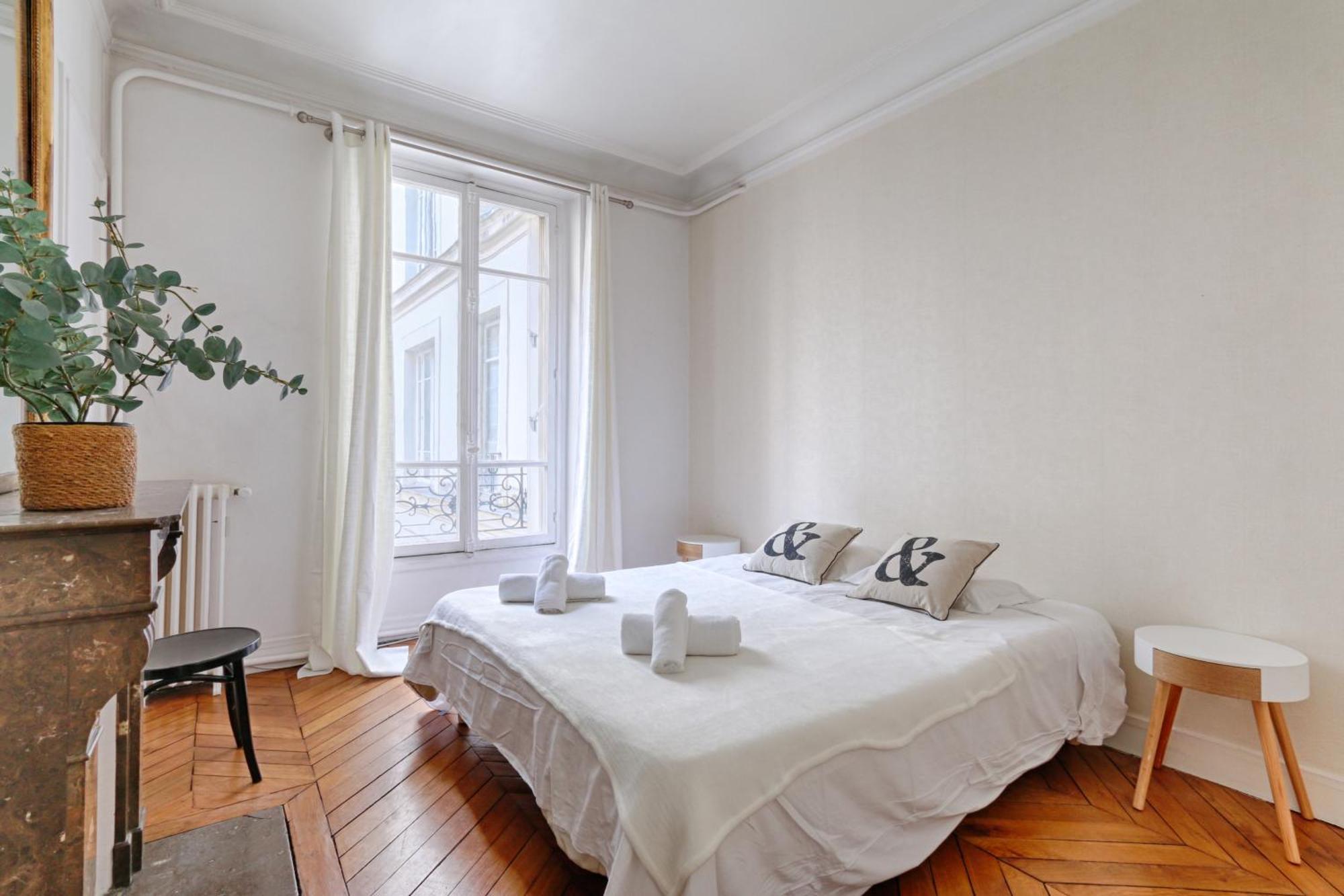 Apartment Victor Hugo Trocadero Luxury 4br *