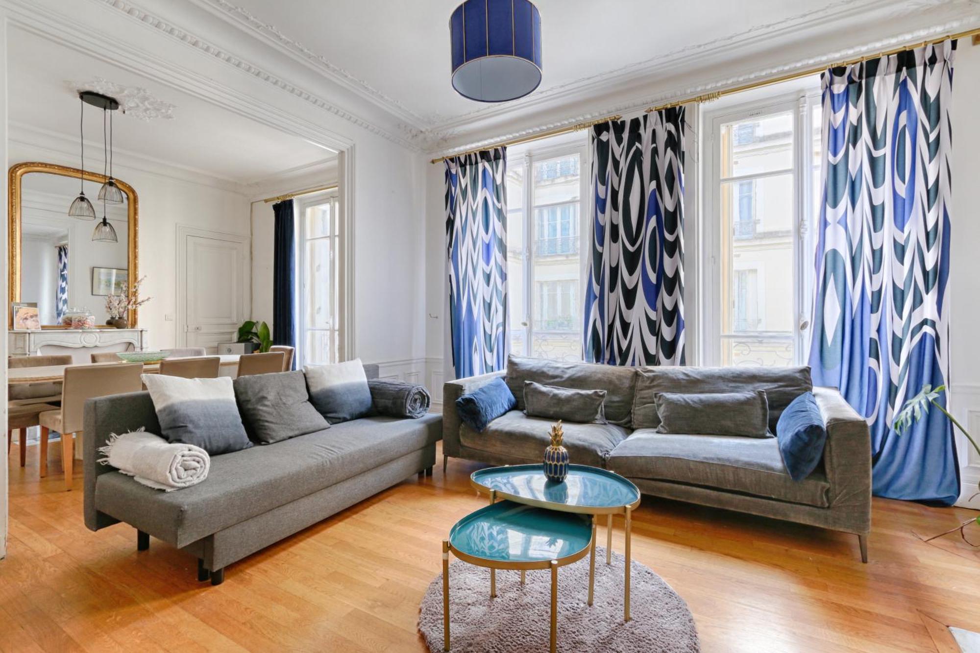 Apartment Victor Hugo Trocadero Luxury 4br Paris